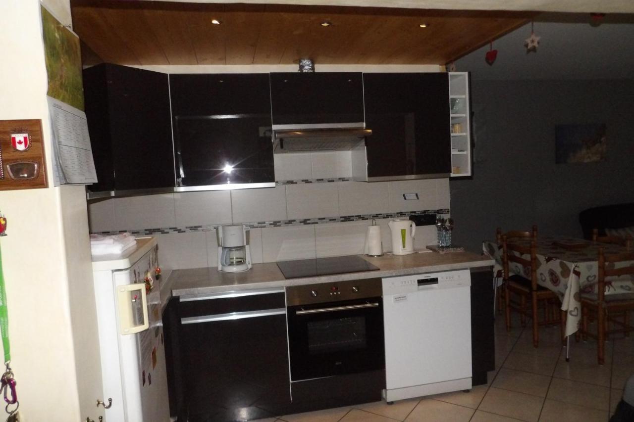 Les Clarines Apartment Паси Екстериор снимка